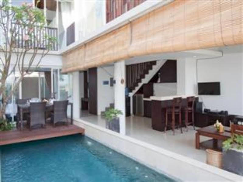 Grace And Milena Guesthouse Kuta  Luaran gambar
