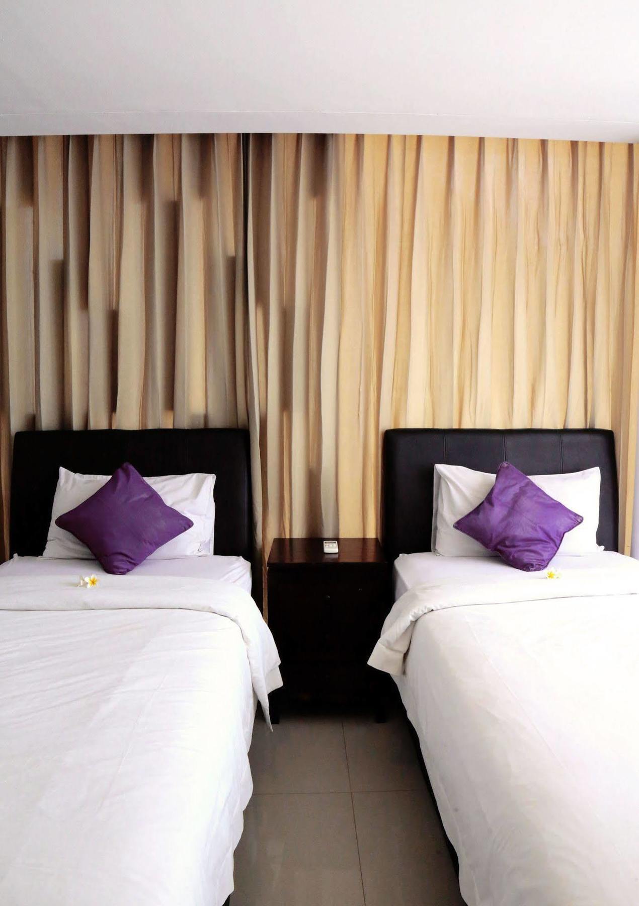 Grace And Milena Guesthouse Kuta  Luaran gambar