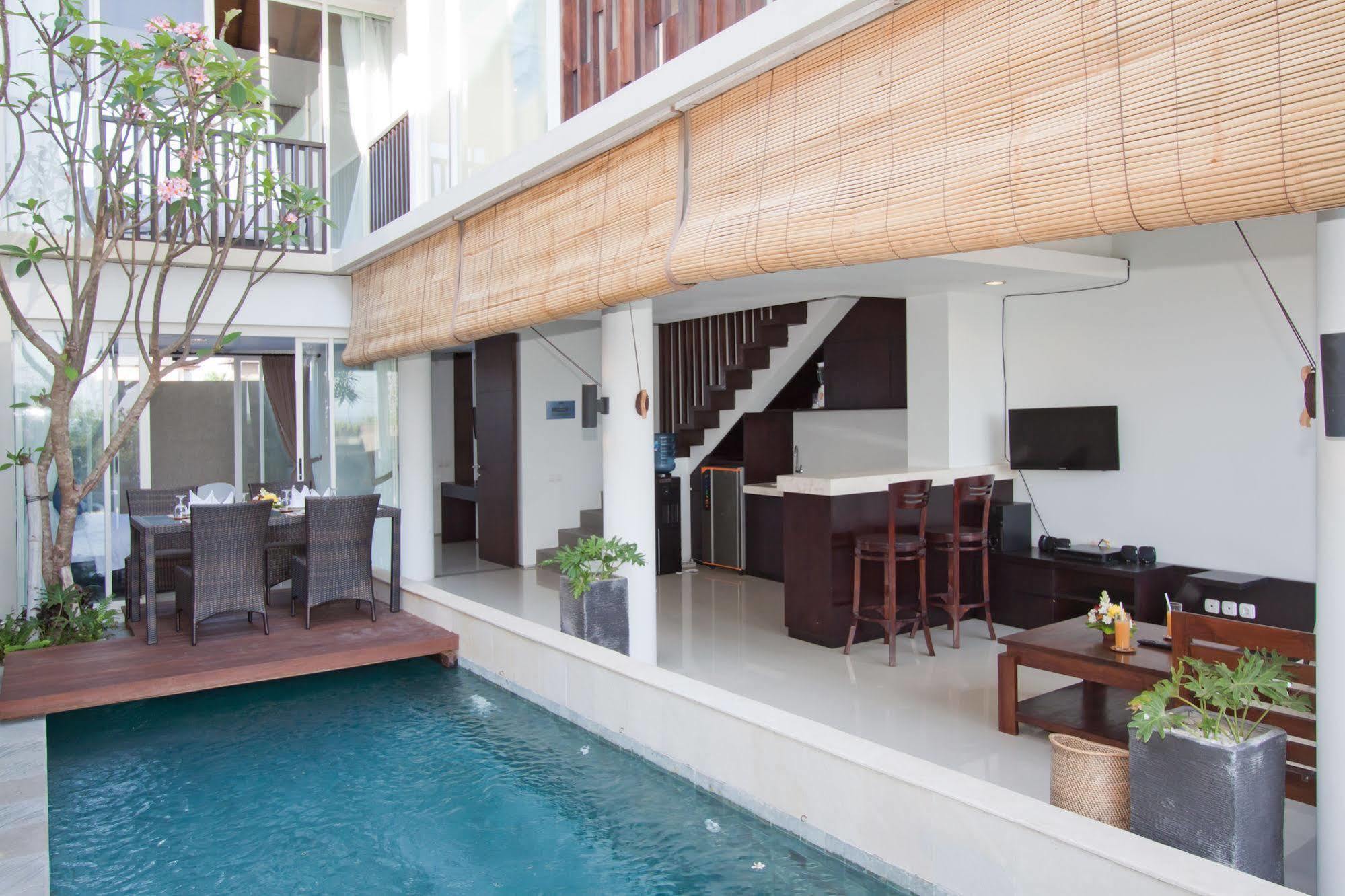 Grace And Milena Guesthouse Kuta  Luaran gambar